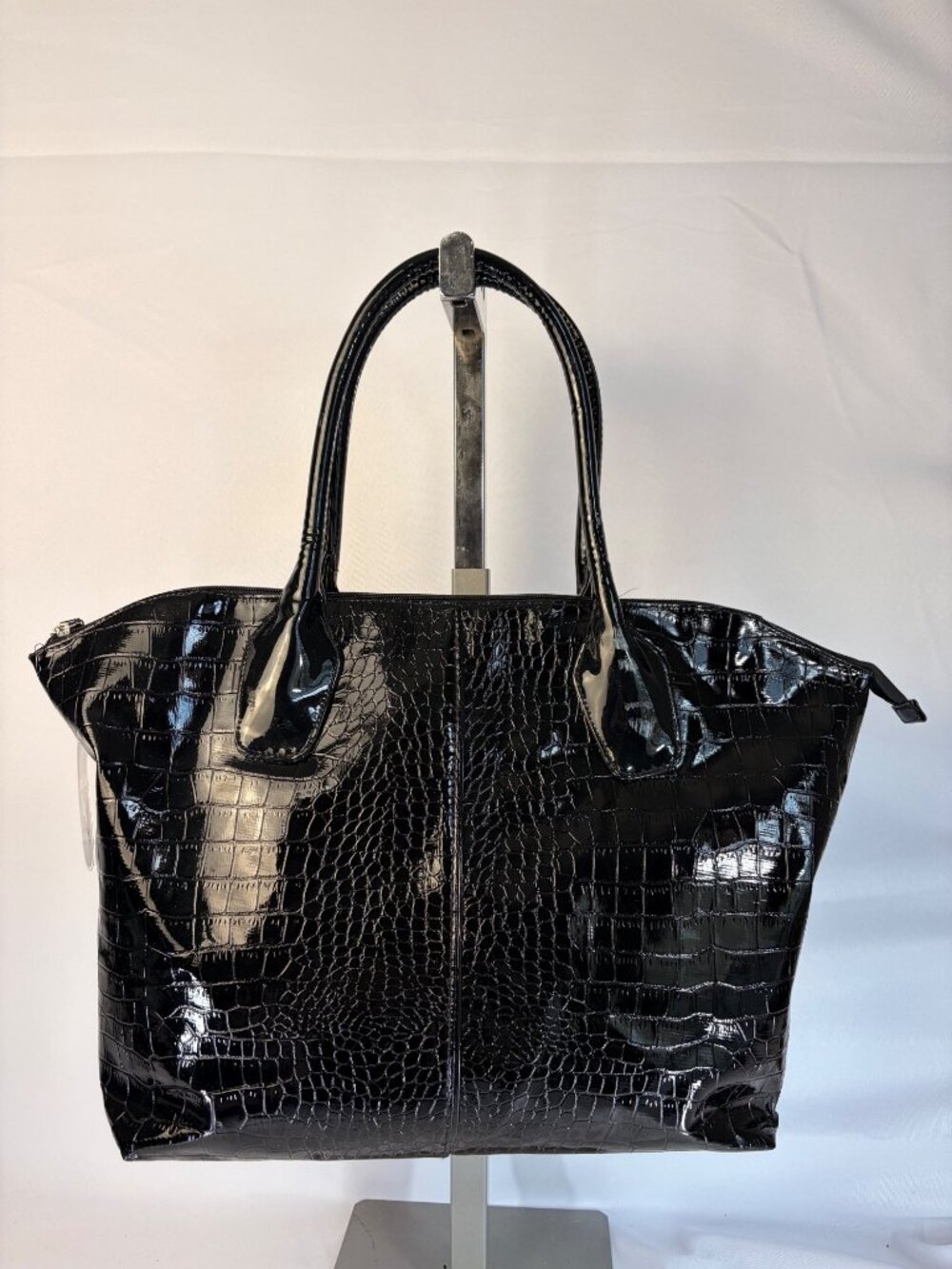 Brentwood Beauty Tote Handbag Black Crocodile Embossed Patent Leather Office NWT